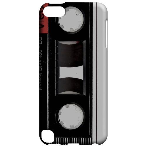 Geeks Designer Line (GDL) Slim Hard Case for Apple iPod Touch 5 - Black Acoustic Cassette Geeks Designer Line (GDL) Slim Hard Case for Apple iPod Touch 5 - Black Acoustic Cassette