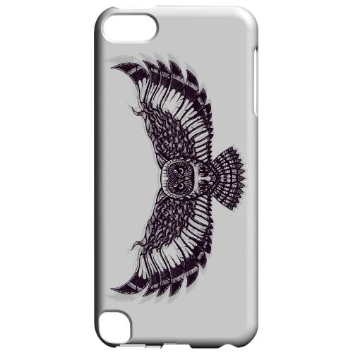 Geeks Designer Line (GDL) Slim Hard Case for Apple iPod Touch 5 - Flying Owl on White Geeks Designer Line (GDL) Slim Hard Case for Apple iPod Touch 5 - Flying Owl on White