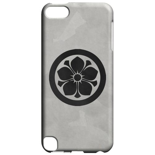 Geeks Designer Line (GDL) Slim Hard Case for Apple iPod Touch 5 - Kikyo Kamon on Paper v.3 Geeks Designer Line (GDL) Slim Hard Case for Apple iPod Touch 5 - Kikyo Kamon on Paper v.3