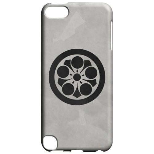 Geeks Designer Line (GDL) Slim Hard Case for Apple iPod Touch 5 - Umebachi Kamon on Paper v.2 Geeks Designer Line (GDL) Slim Hard Case for Apple iPod Touch 5 - Umebachi Kamon on Paper v.2
