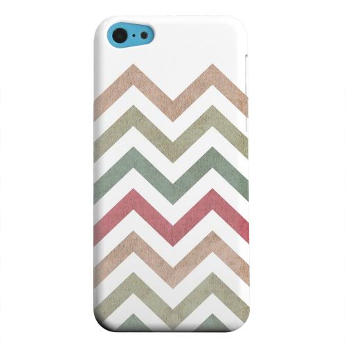 Geeks Designer Line (GDL) Apple iPhone 5C Matte Hard Back Cover - Grungy Green/ Red on White Geeks Designer Line (GDL) Apple iPhone 5C Matte Hard Back Cover - Grungy Green/ Red on White