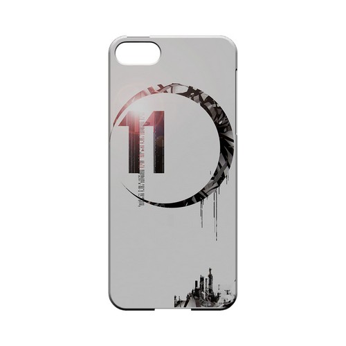 Moon 11 - Geeks Designer Line (GDL) Retro Series Hard Back Cover for Apple iPhone 5/5S