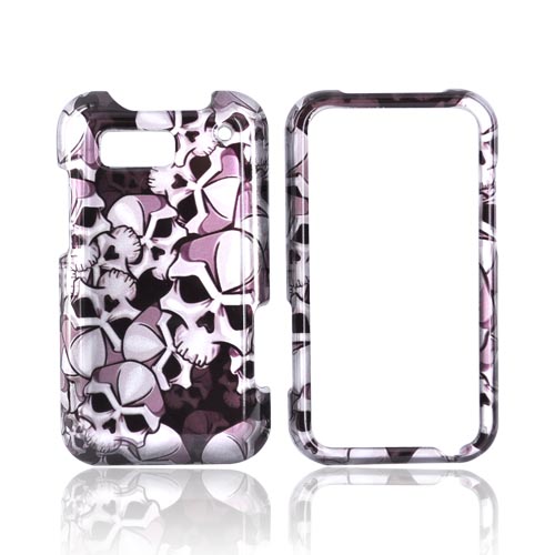 Luxmo Motorola Defy Hard Case - Silver Skulls on Black