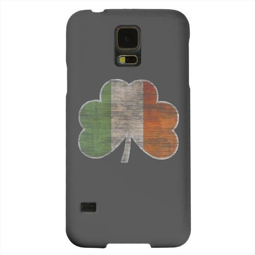 Geeks Designer Line (GDL) Samsung Galaxy S5 Matte Hard Back Cover - Irish Clover Flag Geeks Designer Line (GDL) Samsung Galaxy S5 Matte Hard Back Cover - Irish Clover Flag