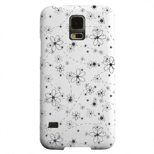 Geeks Designer Line (GDL) Samsung Galaxy S5 Matte Hard Back Cover - Black/ White Floral